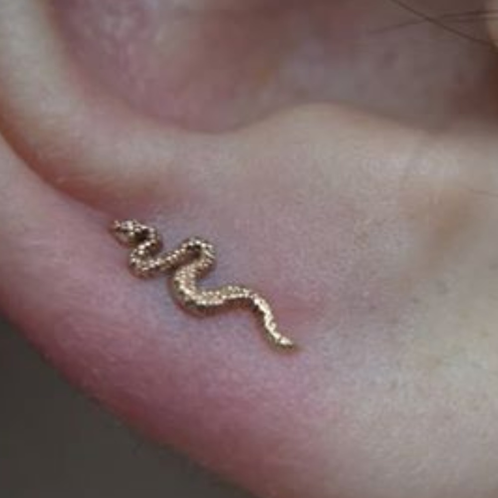 Body gems 14k gold snake threadless end 18g New